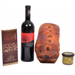 Snackstravaganza Deluxe Snack Gift Basket